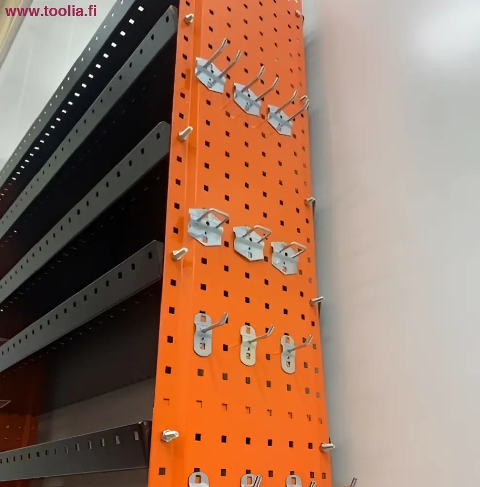 Oranssi reikälevy hopeisilla koukuilla, Robota RH3 30mm 5kpl pussi