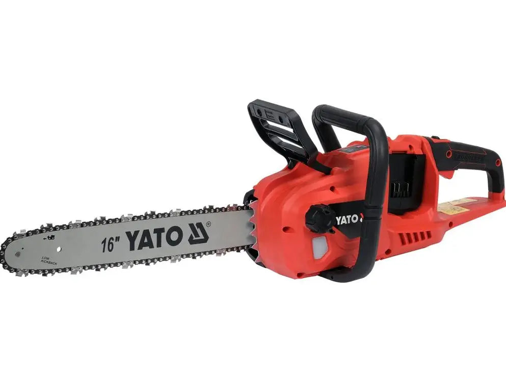 Punainen ja musta Yato 40 cm akkumoottorisaha pätkityin hinnoin