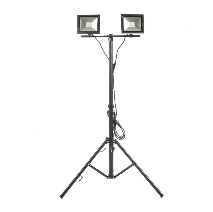 Led Energie Slim Valonheitin 2x30W Tripod  jalustalla