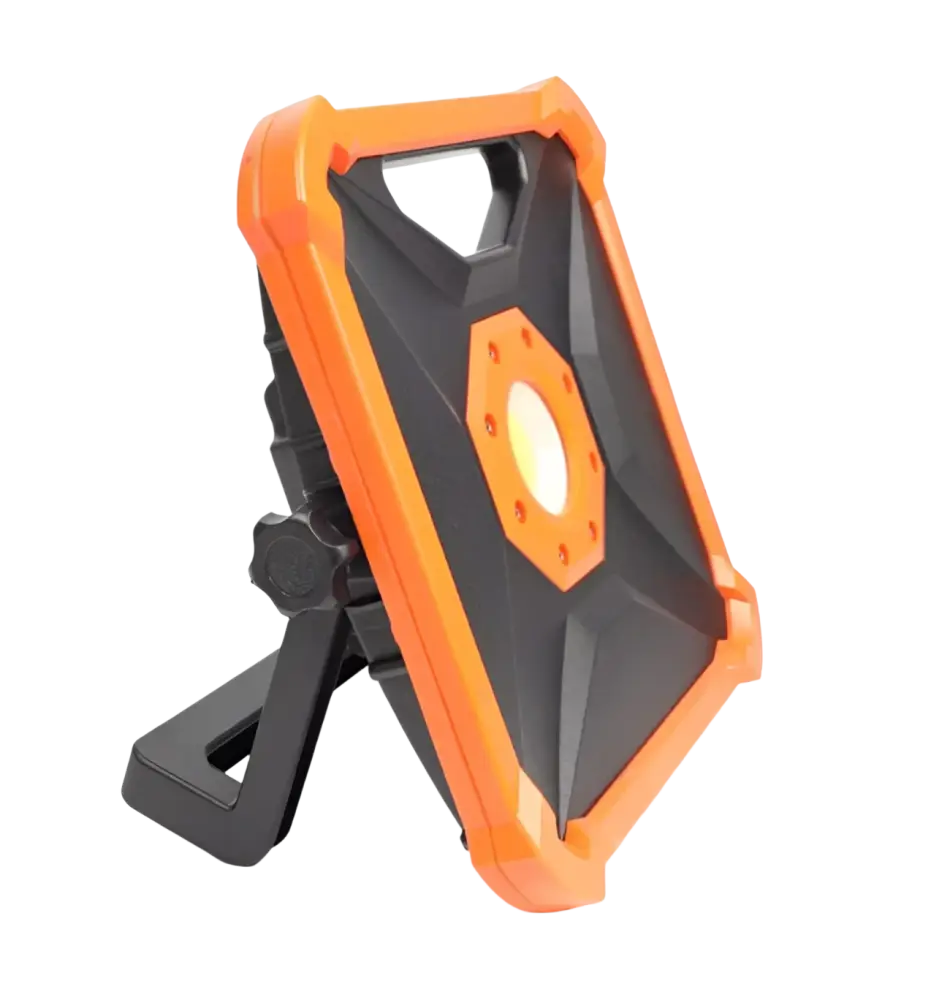 Robota akkukäyttöinen cob led työvalaisin 18v 2500lm oranssi musta kulmikas runko ja kestävä rakenne