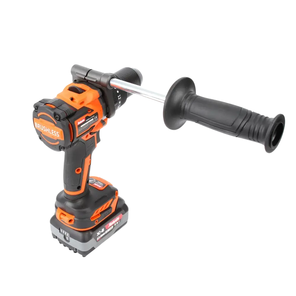 Robota dc-wi18v iskevä akkuporakone kahvalla oranssi musta teksturoitu kahva rungolla