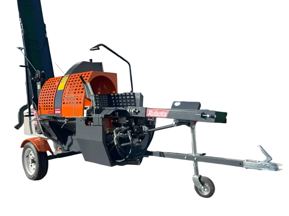 Oranssi ja harmaa robota klapikone rb7-t teollinen haketuslaite pyörillä olevaan perävaunuun asennetulla reikähopperilla