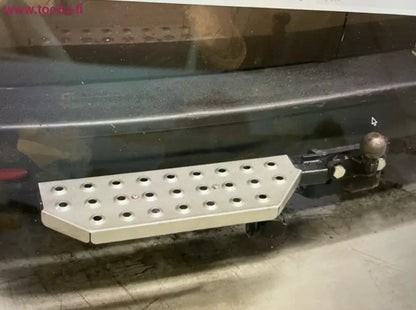 Robota STP-1 pakettiauton RST astinlauta vetokoukkuun