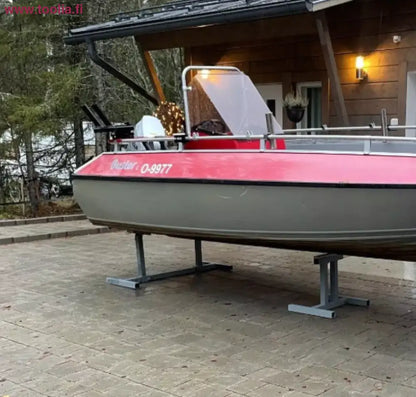 Robota Venepukki eteen