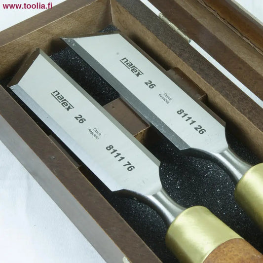 Viistotalttasarja Narex 26 mm    puulaatikossa 2 kpl / paketti